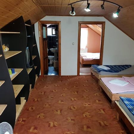 Hompot Accommodation Deva Exterior foto